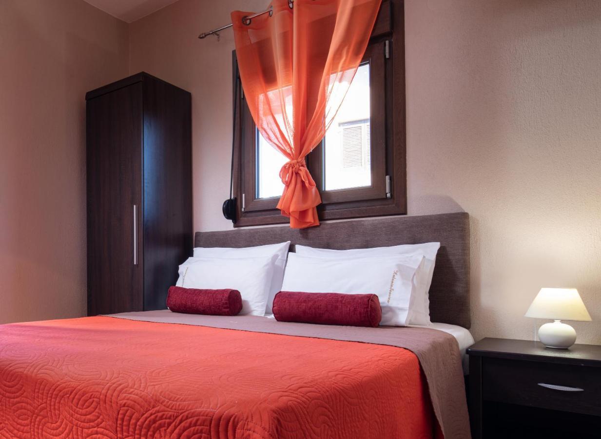 Xalonia Seaview Apartment Áyios Nikólaos Luaran gambar